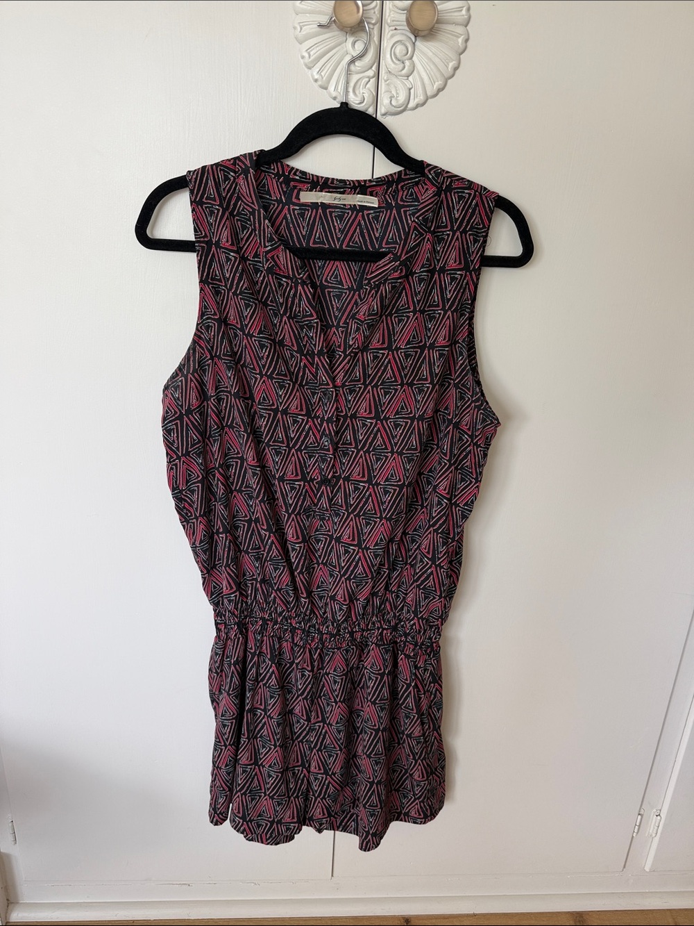 Sleeveless Pink and Black Geometric Day Dress